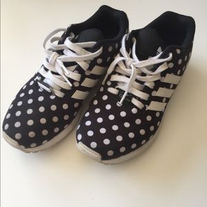 Adidas torsion Size 6